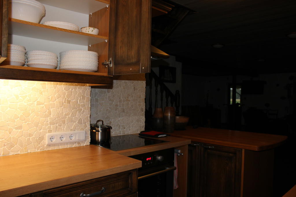 Krapi Guesthouse Treimani Room photo