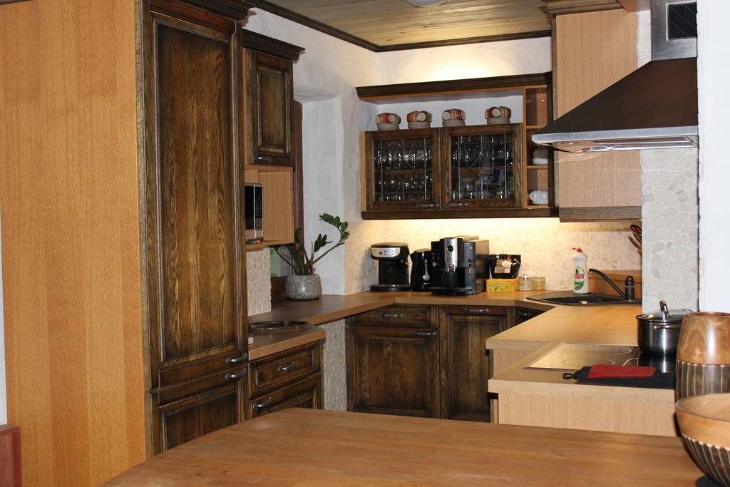 Krapi Guesthouse Treimani Room photo